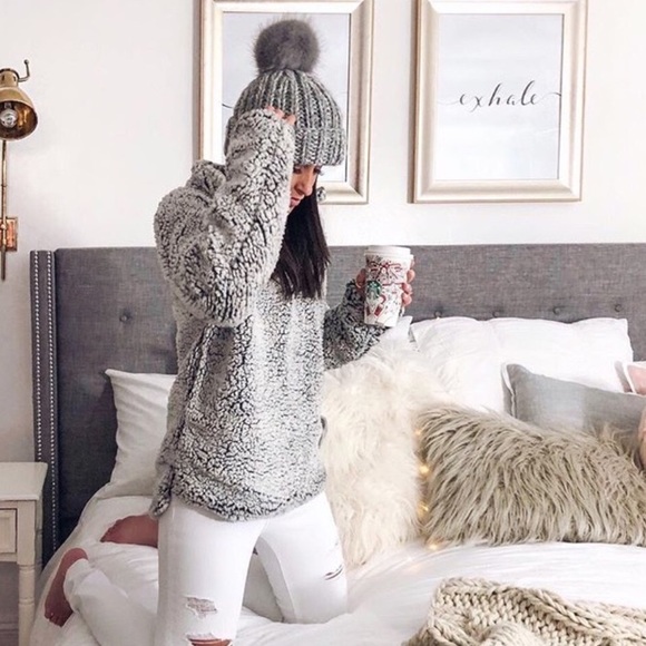 *1 LEFT* - Thread & Supply Charcoal Wubby Pullover - Picture 7 of 8